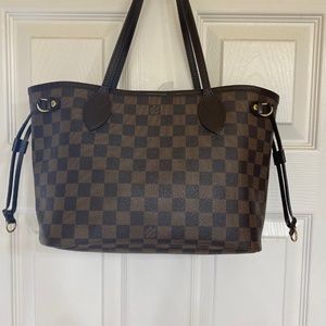 Louis Vuitton Neverfull PM